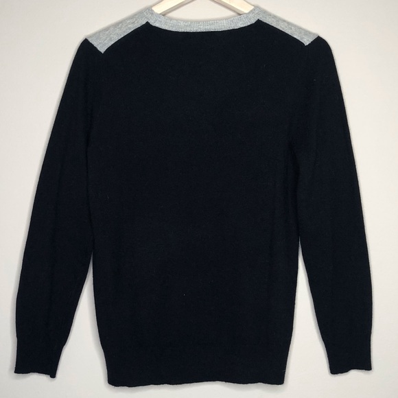 J Crew Gray Bow Wool Crew Neck Long Sleeve Sweater - Picture 2 of 4